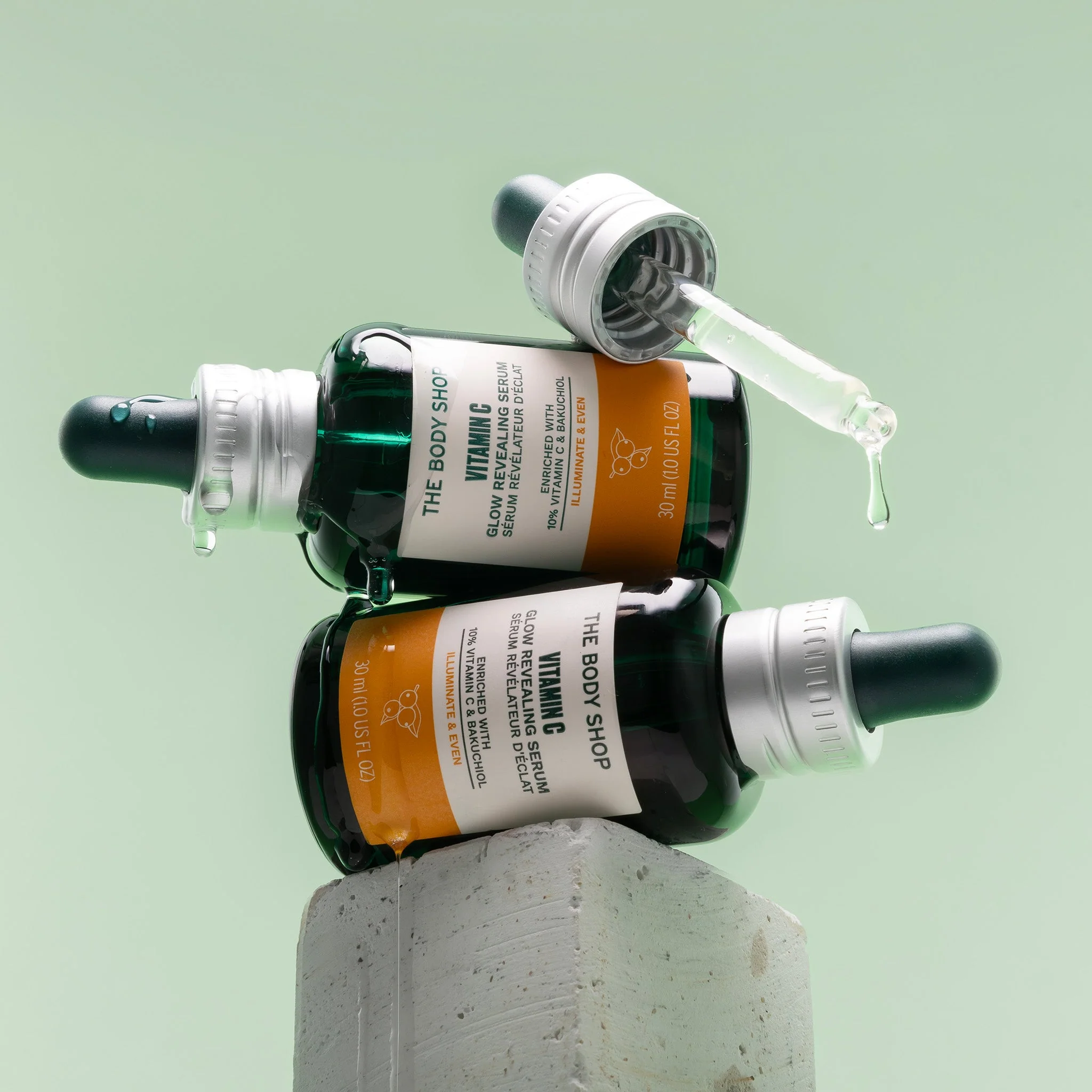 Vitamin C Glow Revealing Serum - Image 5